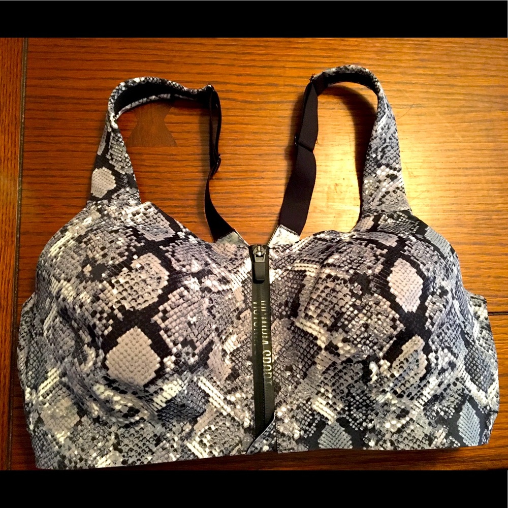 Victoria Secret sports bra
